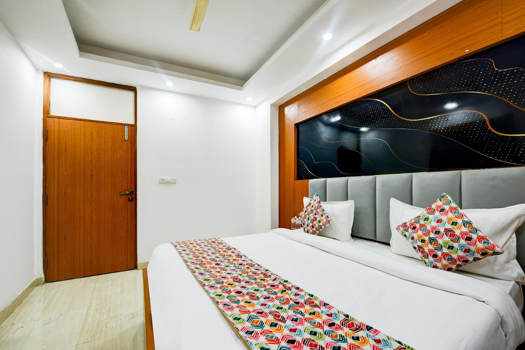 Hotel Galaxy Near Delhi Airport New Delhi Extérieur photo