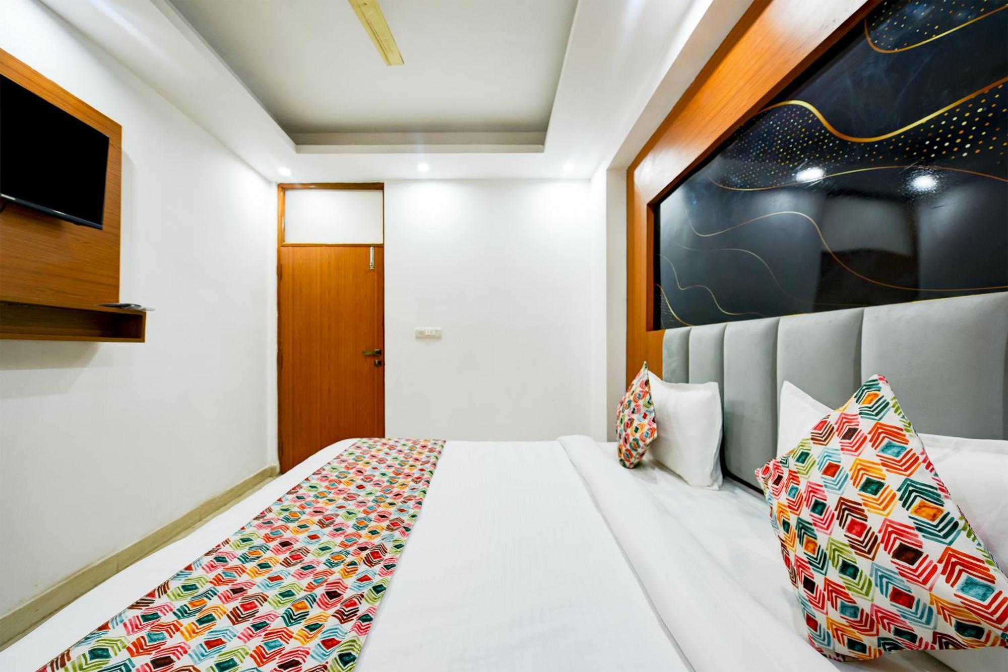 Hotel Galaxy Near Delhi Airport New Delhi Extérieur photo